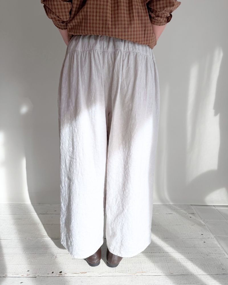 [Pre-order] F/W G1223 Antique Jacquard Wide Pants (End of Aug - Early Sep)
