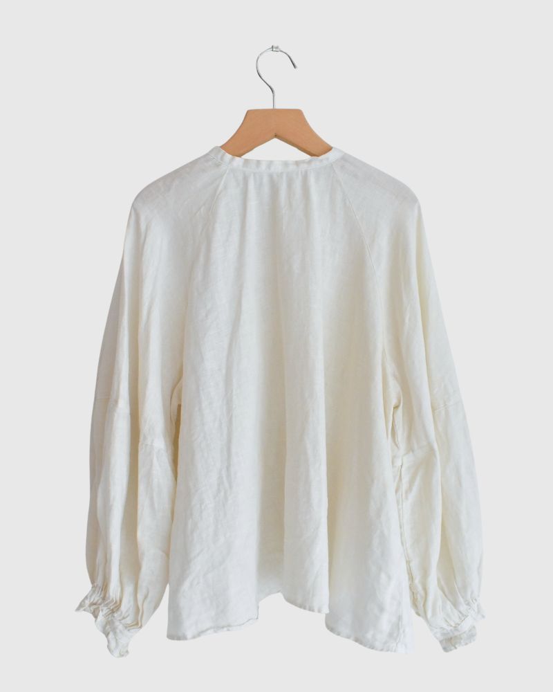 Atelier Blouse in AntiqueWhite