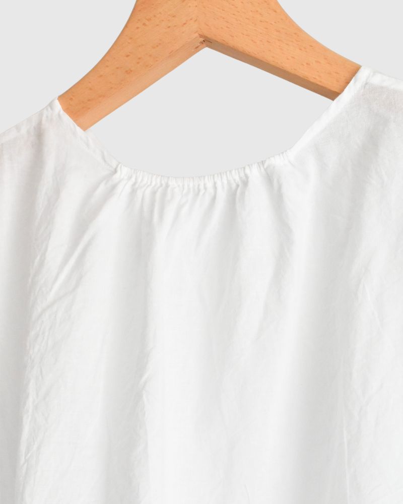 Inner Back Gathered Sleeveless Top in White