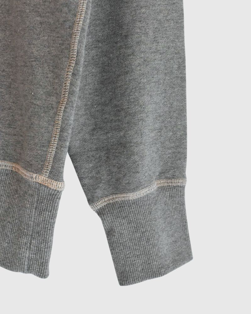 "HTS16" Printed Sweatshirt in MilkyGrey
