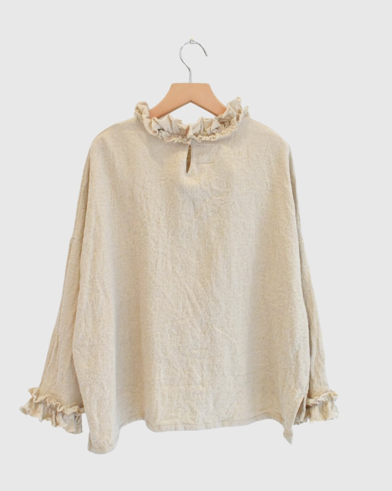 Wool Box Pullover in Beige