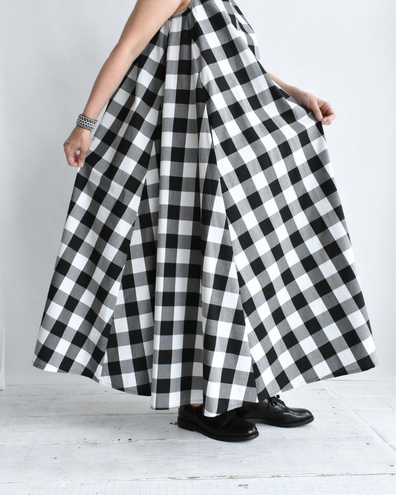 Block Check Sleeveless Flared Dress in White/Black