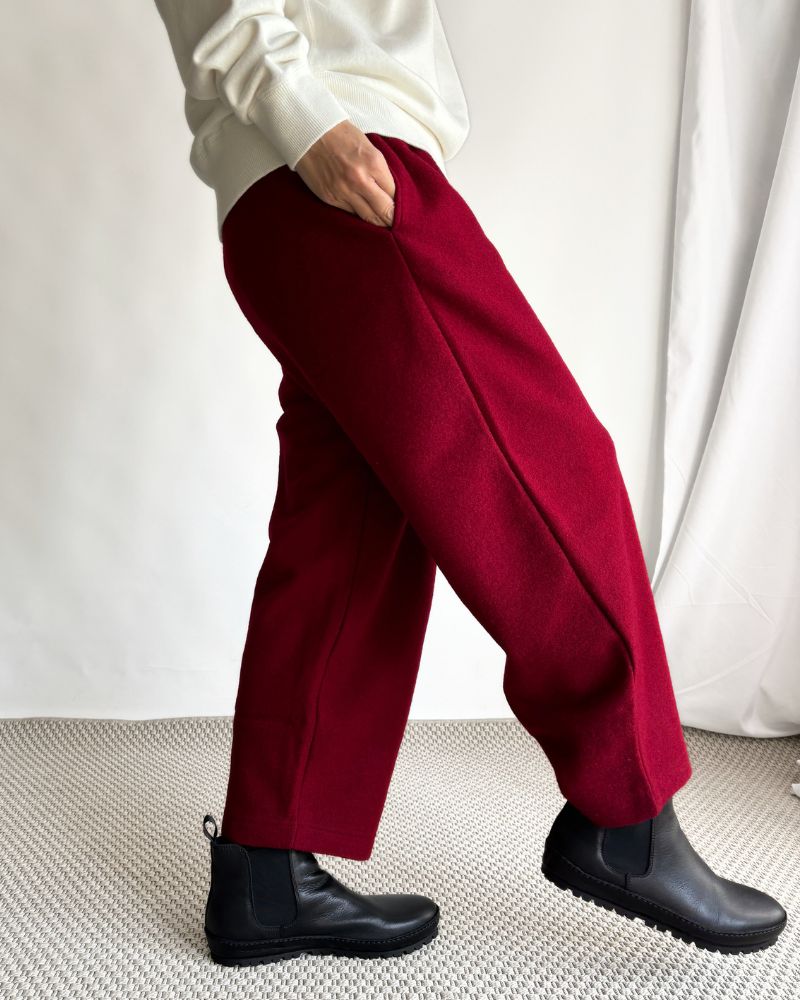 Cocoon Easy Pants (W/N) in Red