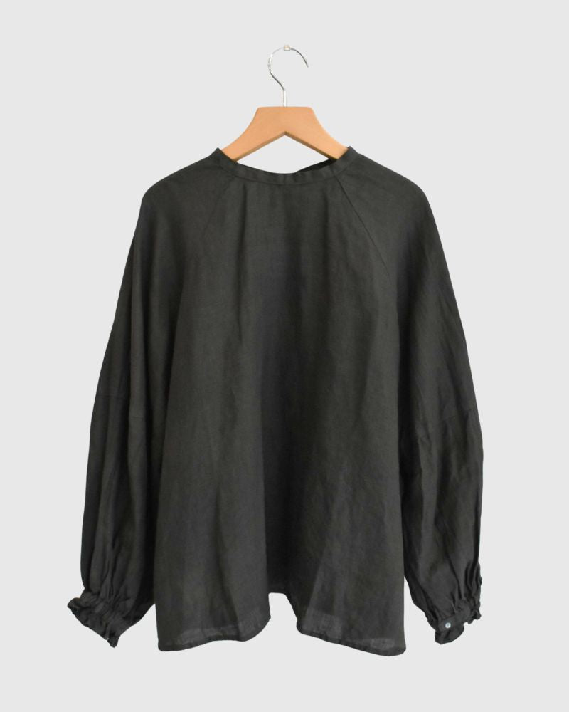 Atelier Blouse in Charcoal