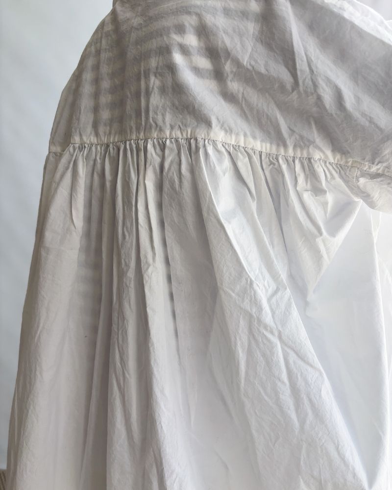 Gathered blouse in White