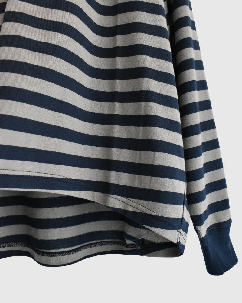 Tuck Cocoon T-Shirt in Gray/Navy Border