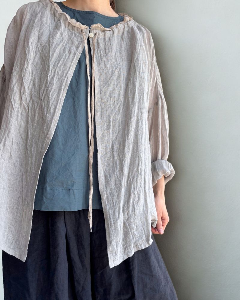 Linen ruffle neck cardigan in Gray