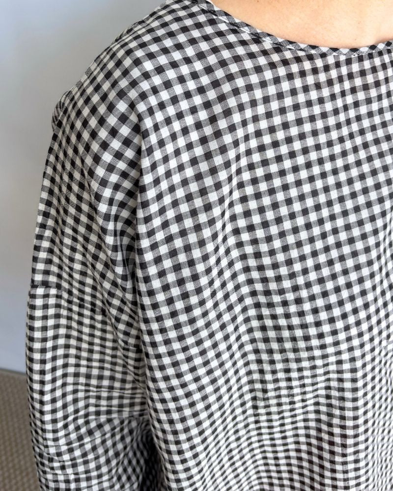 HANDWOVEN COTTON/SILK GINGHAM CHECK DROP SHOULDER SMOCK in Black