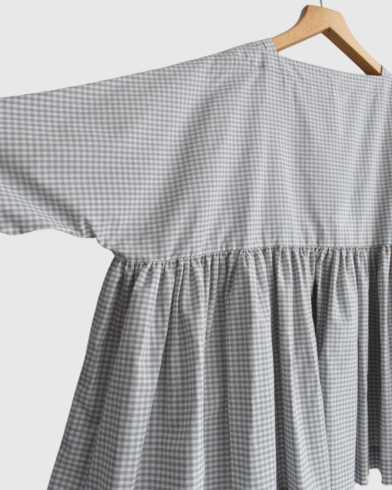 Ruffle Top in GrayGingham
