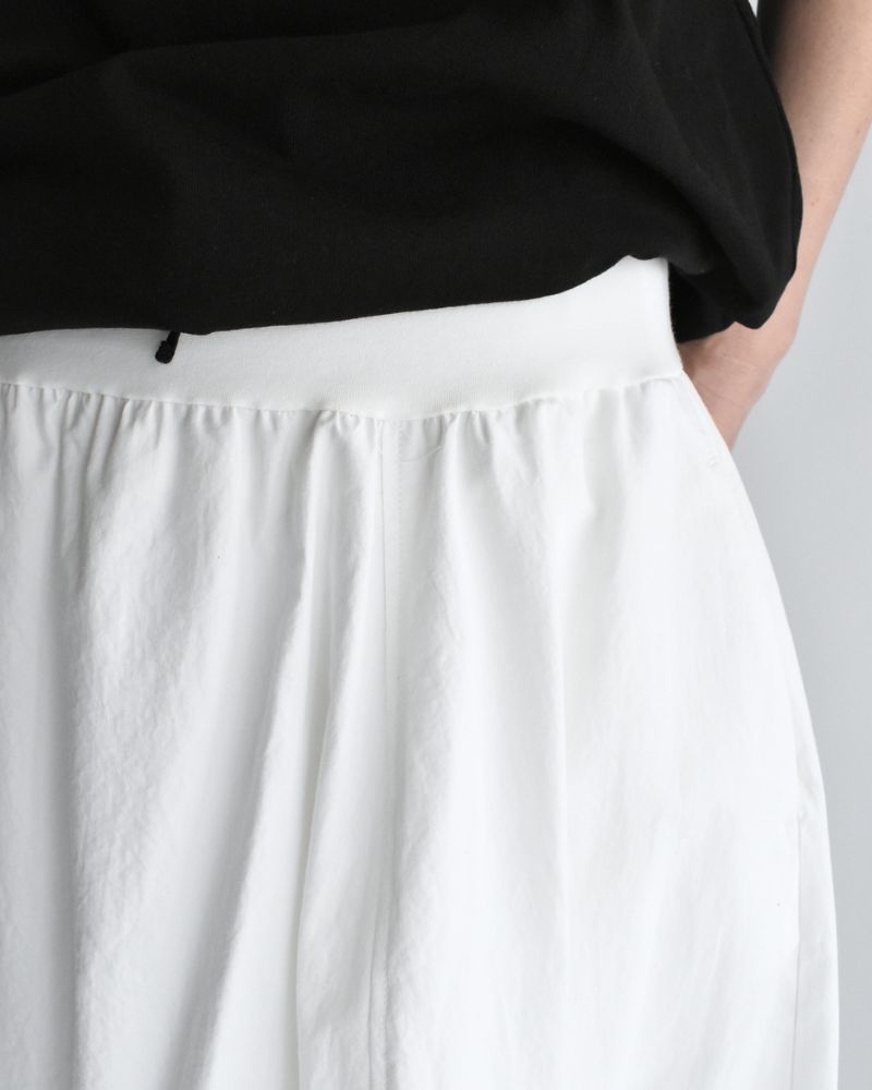 Rib Barrel Skirt in White