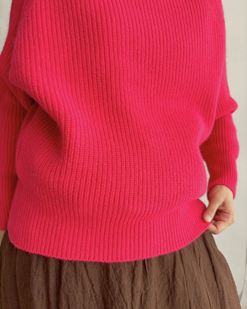 JAPAN RIDGE KNITTING PULLOVER in Pink