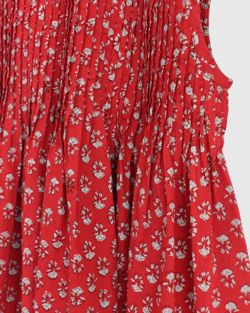 Crew-neck Button French Sleeve Shirt with Pintuck in Red