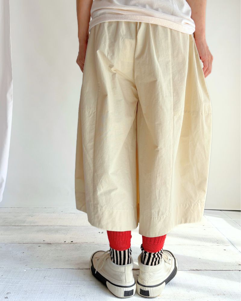 Volume Design Pants 'HASH' in Ivory