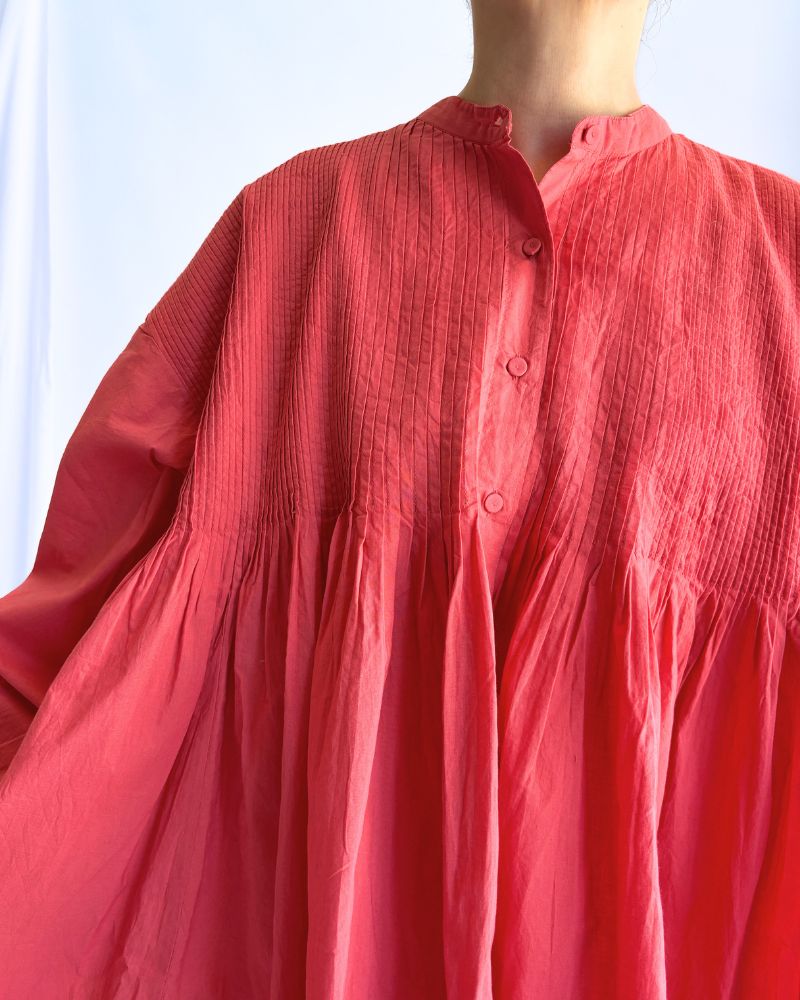 BANDED COLLAR SHIRT WITH MINI PINTUCK in SalmonPink