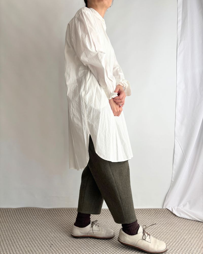 Band Collar Long Shirt in White