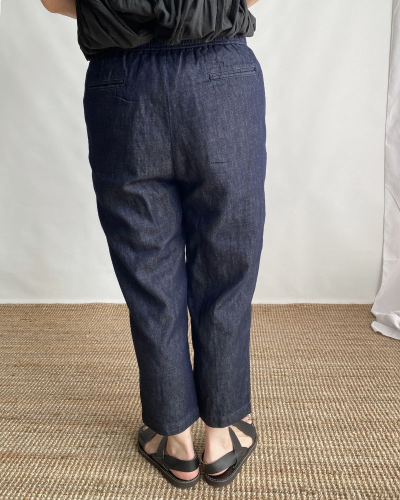 WASHED COTTON/LINEN EASY TAPERED PANTS in Navy