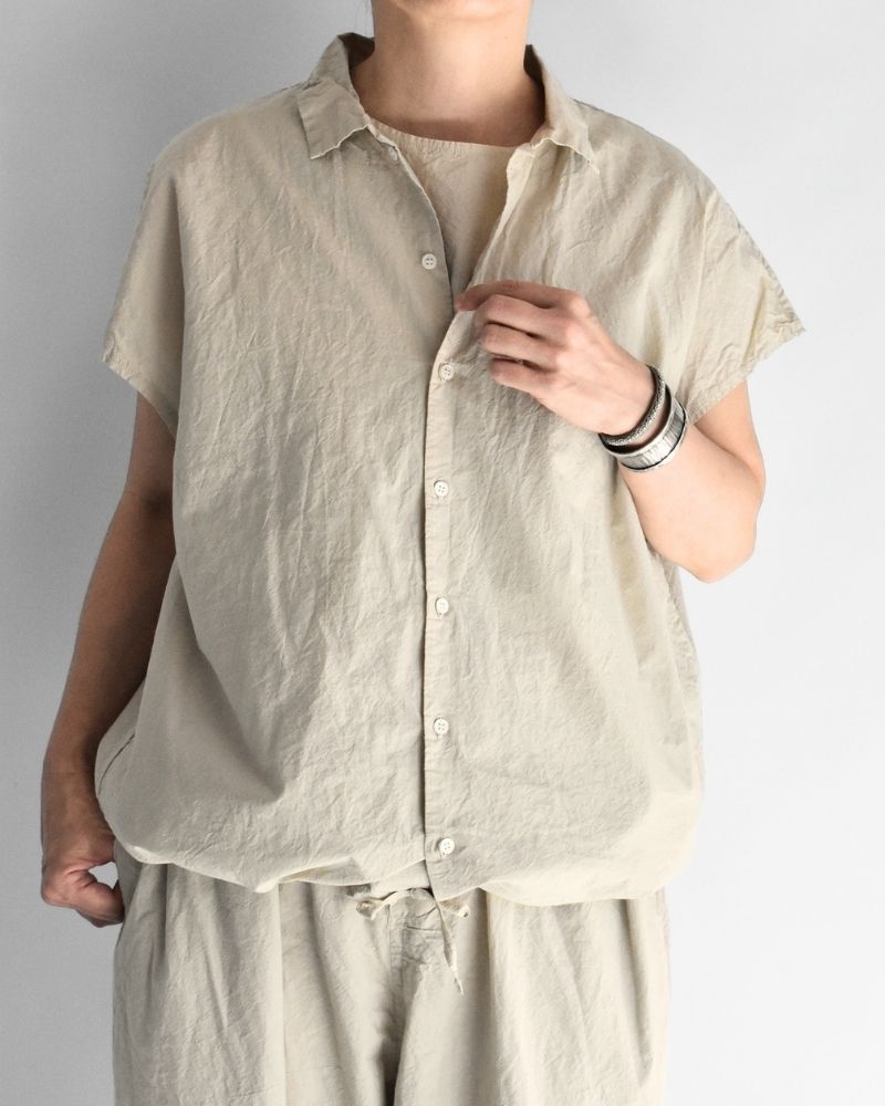 Shrink French Sleeve Shirt in Beige