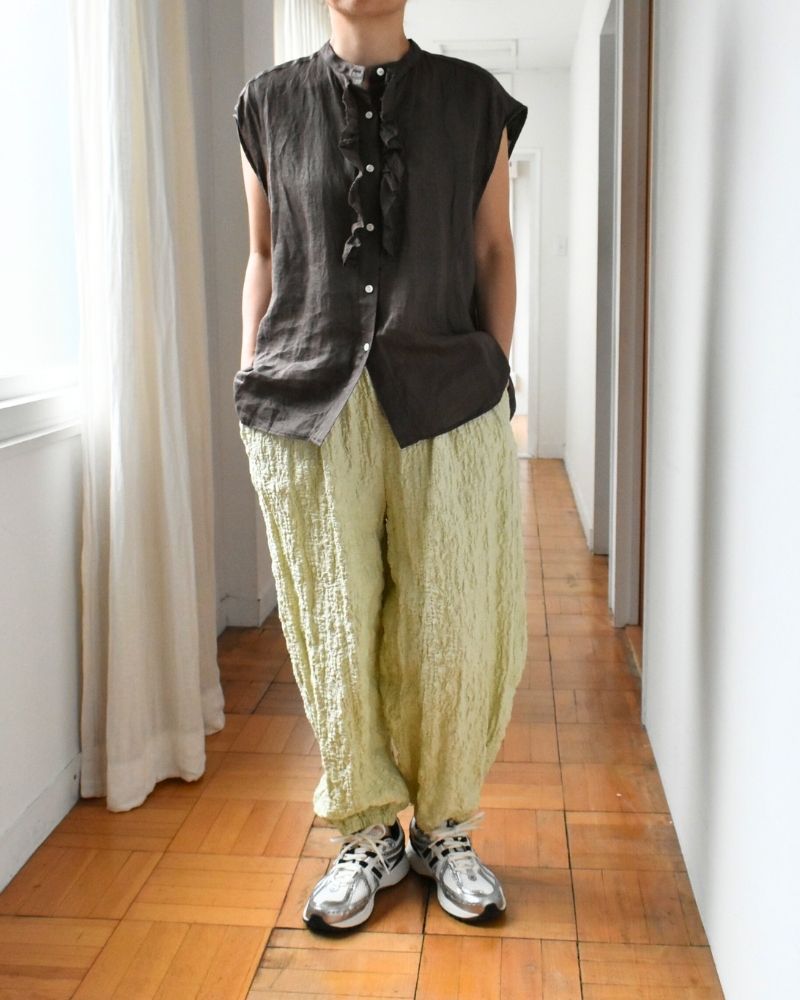 [Pre-order] S/S R360 LINEN FRILL NO SLEEVE BLOUSE (Mid-April - End of April)