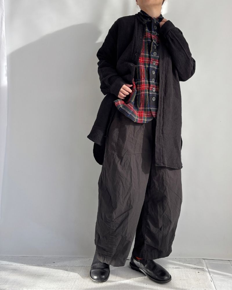 Stand Collar Shirt in Black