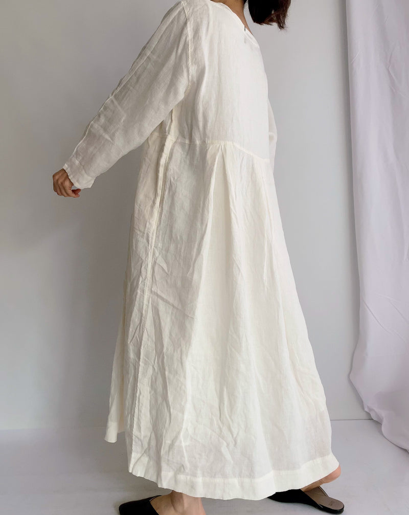 Linen tuck dress