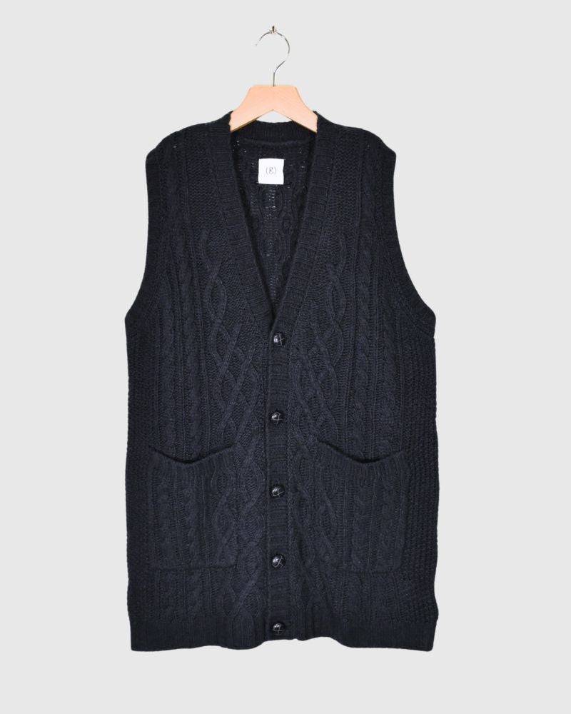 Sheep Yarn Fisherman Long Vest in Navy