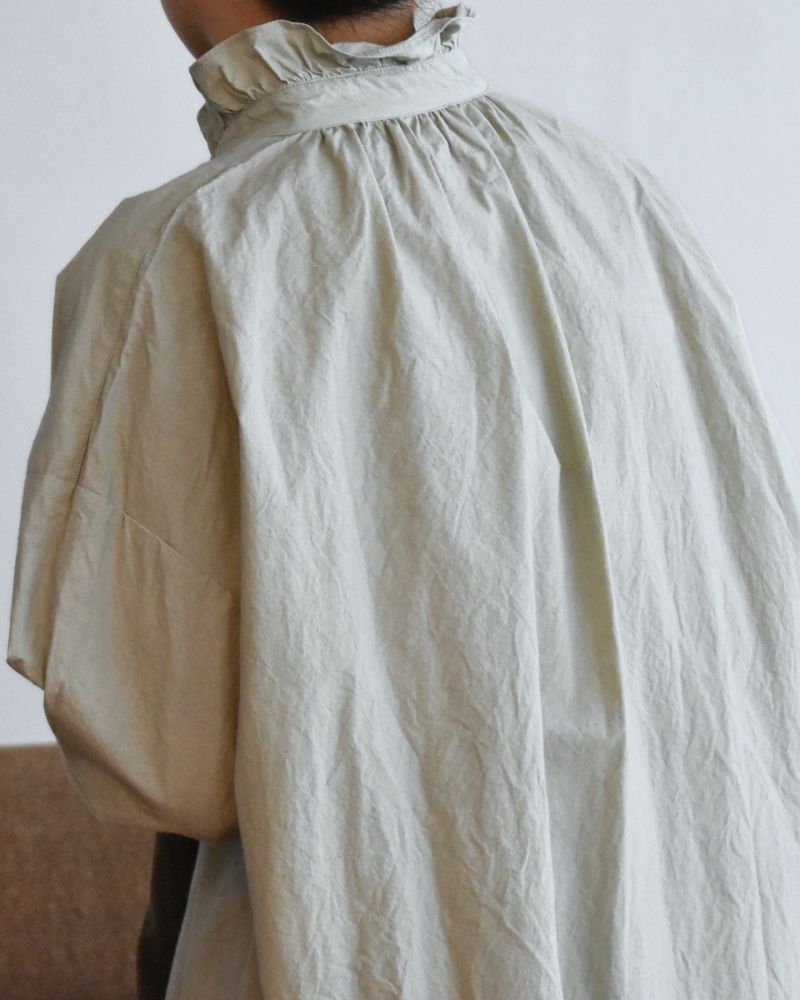 [Pre-order] F/W LA529 Ordinary Frill Blouse (Late Oct - Early Nov)