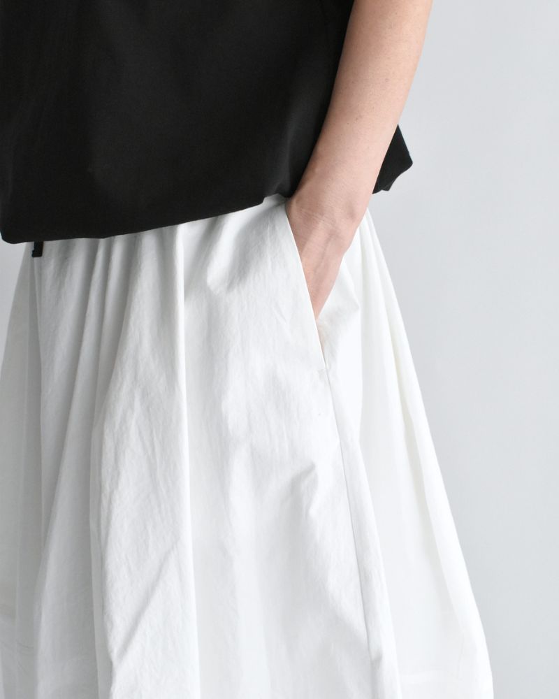 Rib Barrel Skirt in White