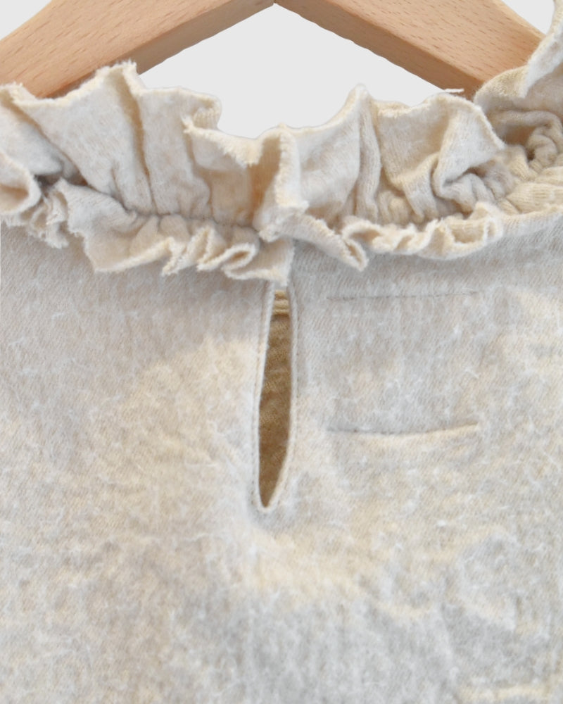 Wool Box Pullover in Beige