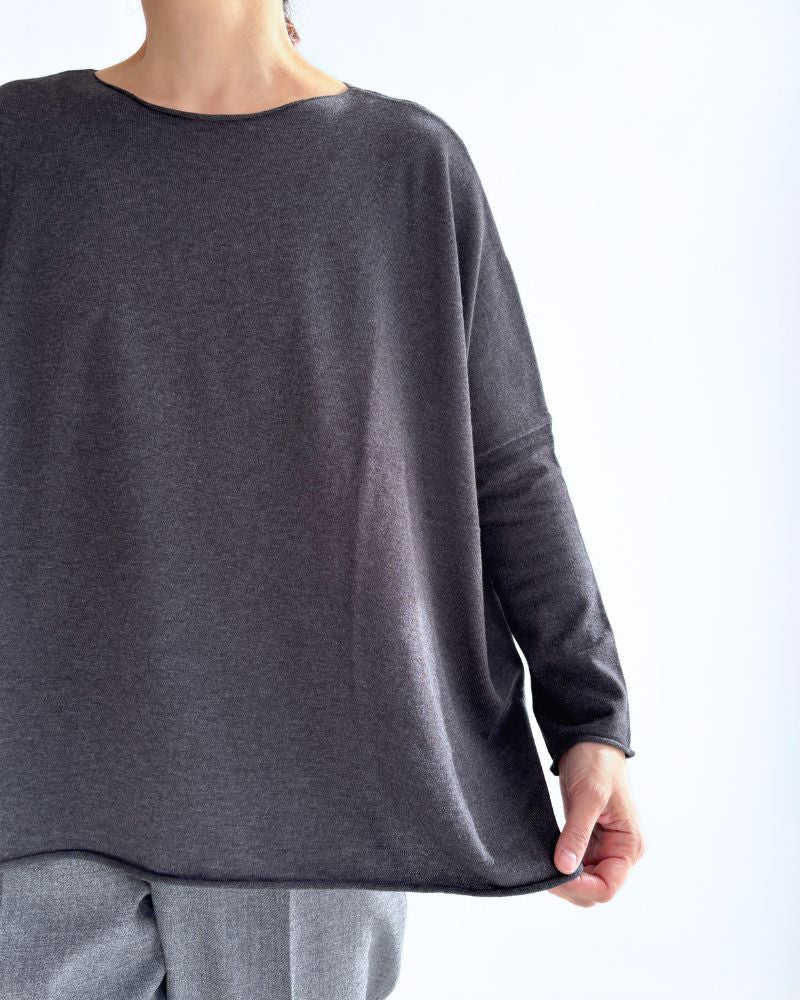 5-Color T-Line Pullover in CharcoalGray