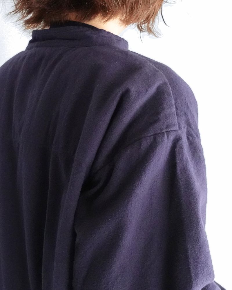 Stand Collar Shirt in Marine