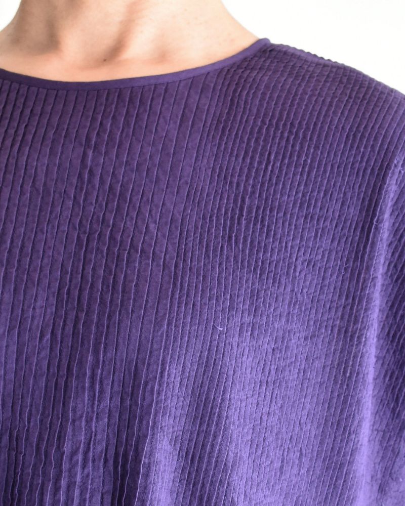 Crew-neck French Sleeve Shirt with Mini Pintuck in Purple