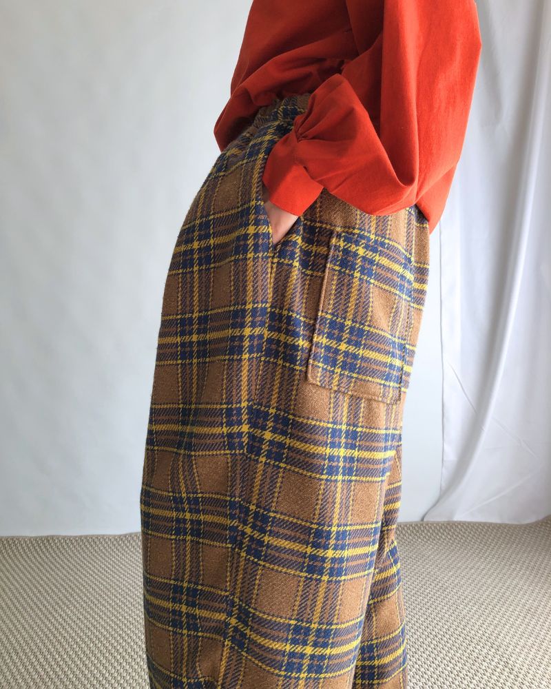 Warm Cotton Check Pants in Brown