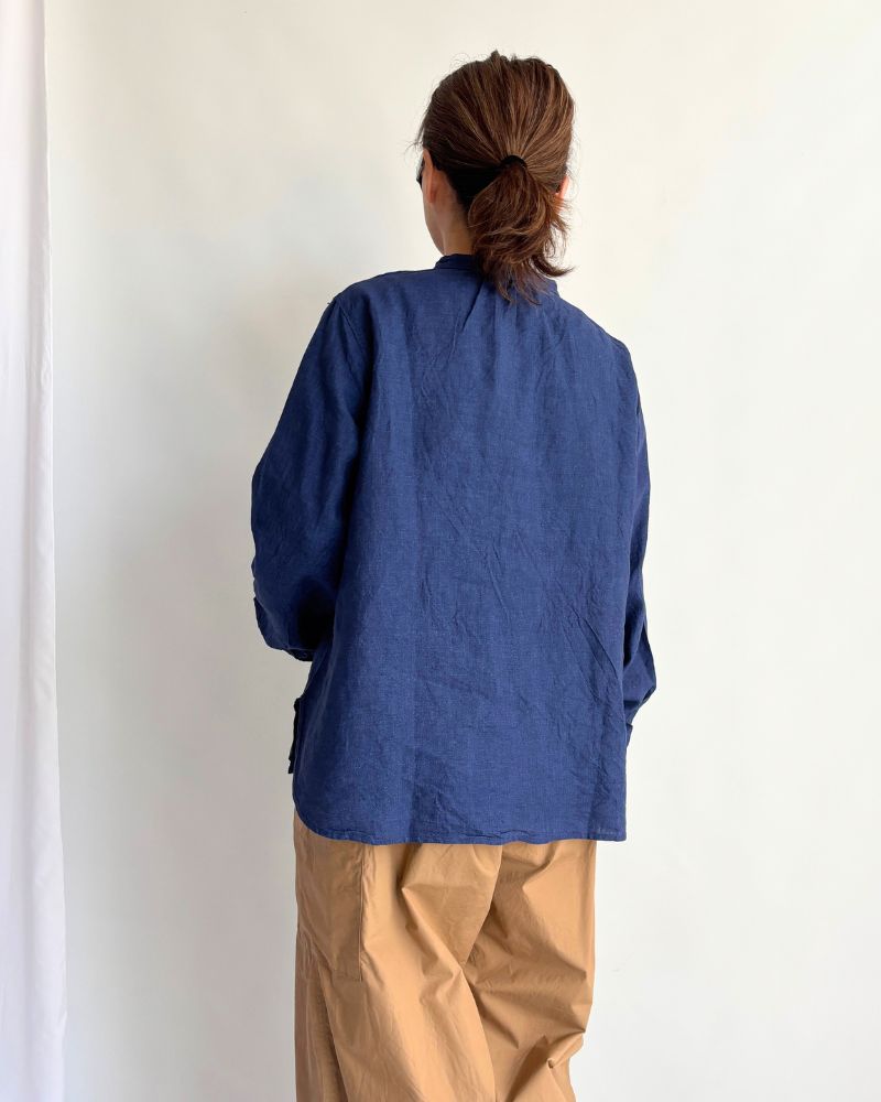 Indigo linen shirt in Indigo