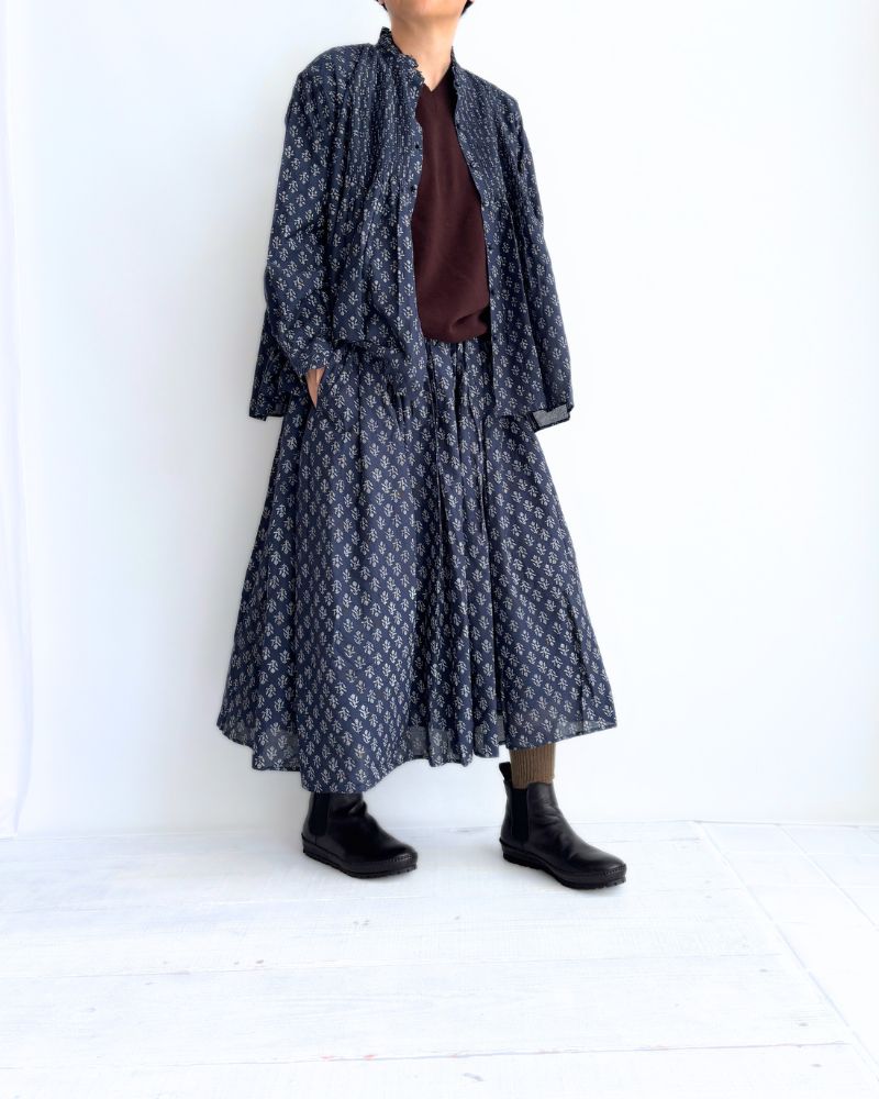 RAJASTAN TUCK GATHERED SKIRT WITH LINING in Navy