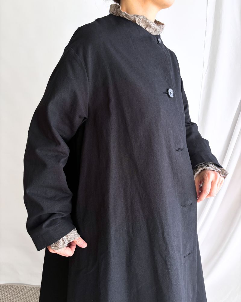 Cotton Washi Wide A-line Coat in Black