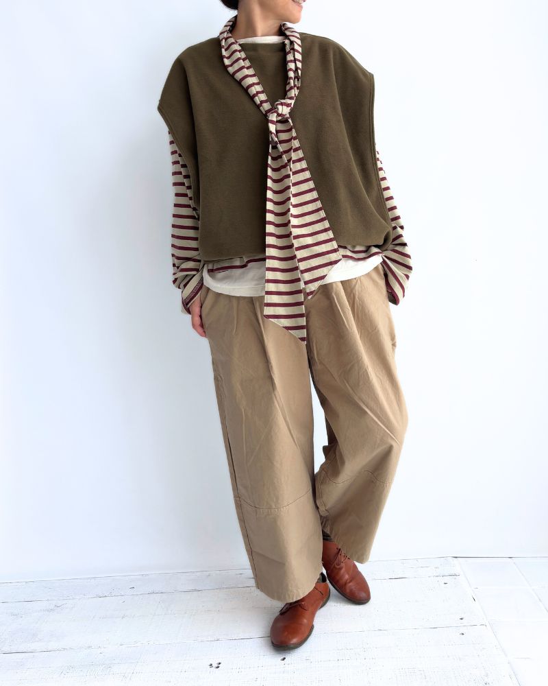 Utility Fleece Wide Vest in Khaki