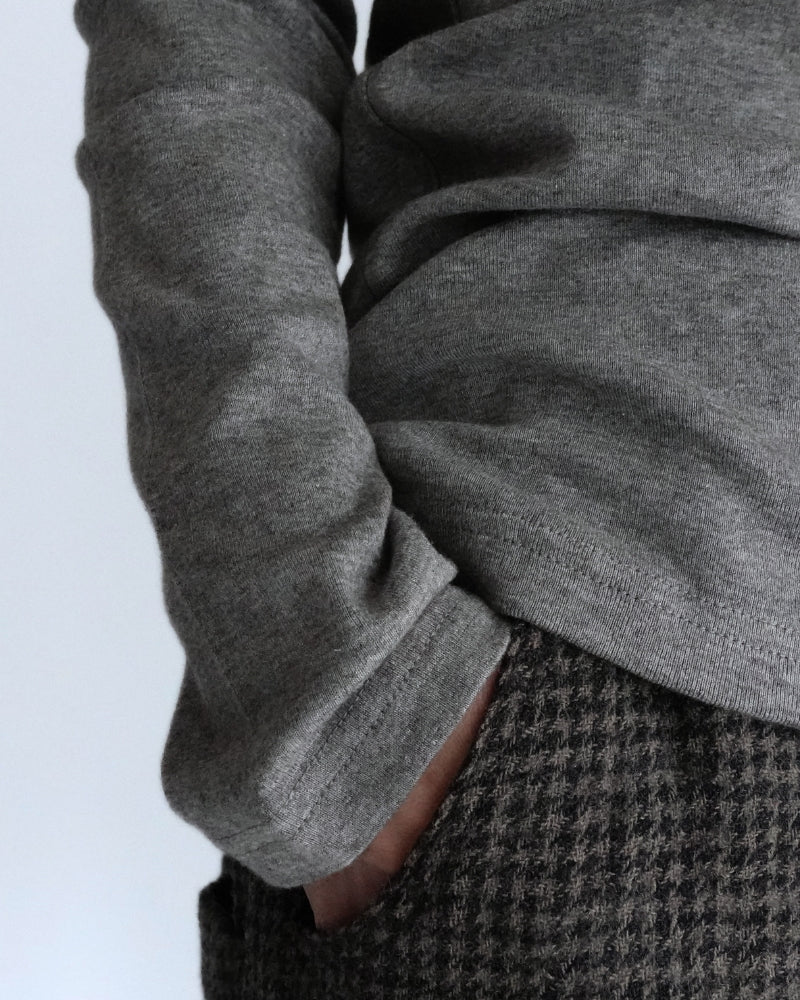 Yak Crew-Neck Pullover in Gray