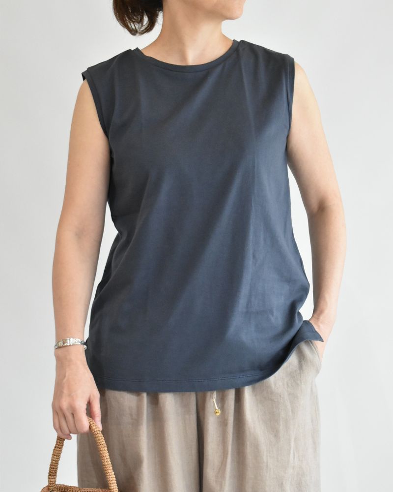 Crew Neck Tank Top in Charcoal