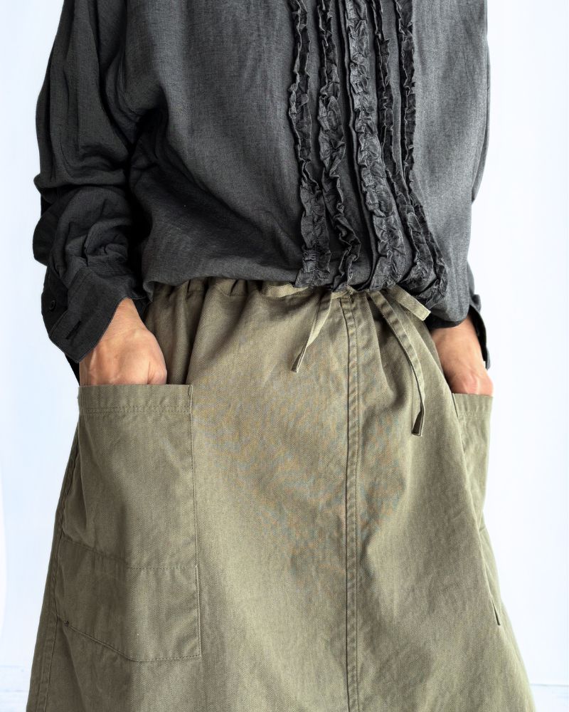 COTTON HERRINGBONE WASH EASY SKIRT in KhakiHerringbone