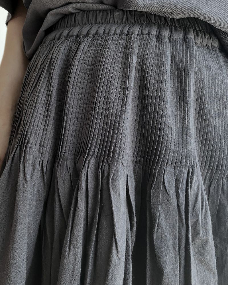 60s ORGANIC CAMBRIC MINI PINTUCK FLARED SKIRT In Charcoal Gray