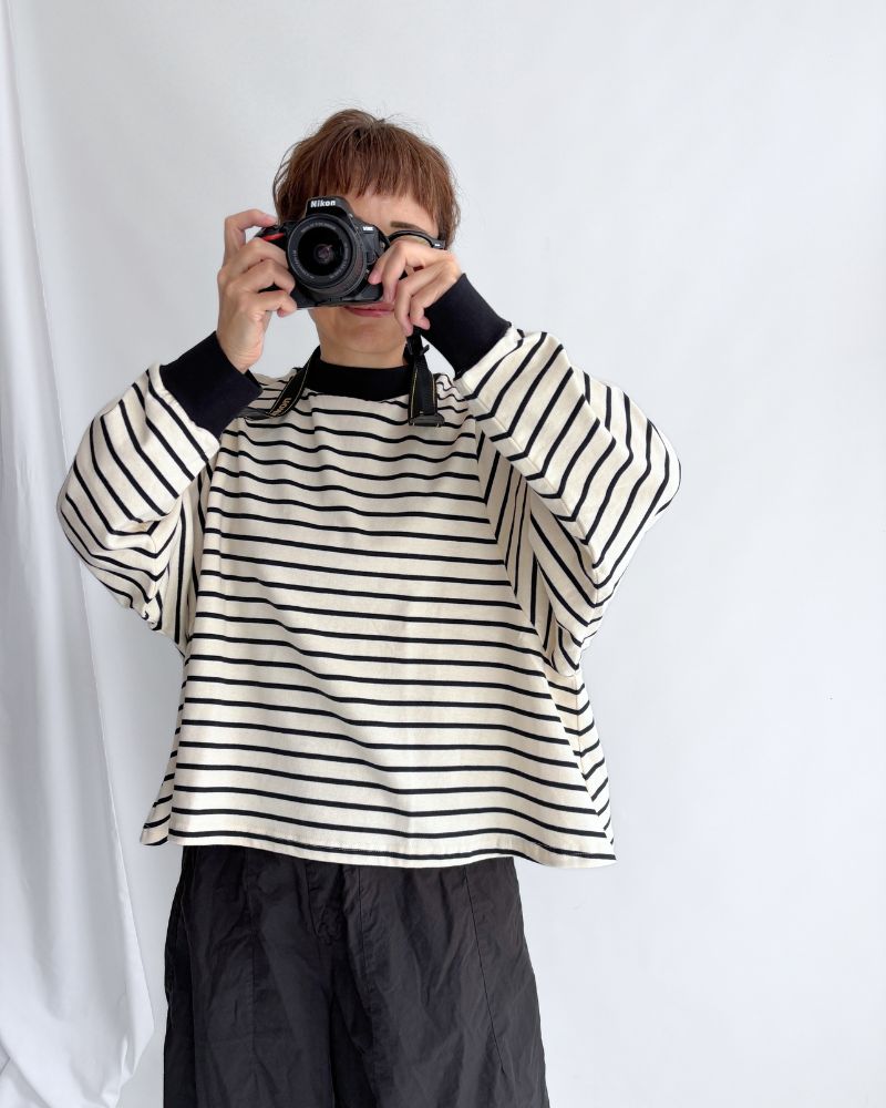 WIDE FLARED BOARDER TOPS 'ANDI' in Off