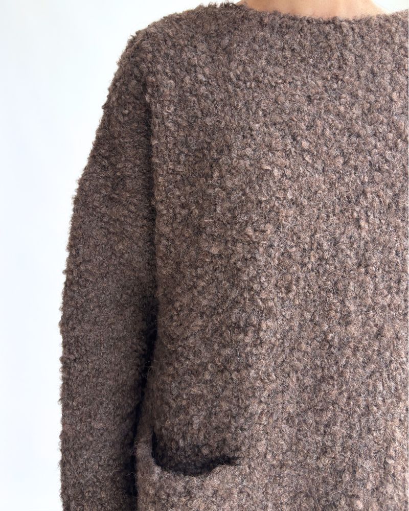 3GG BOUCLE CREW NECK PULLOVER WITH POCKET in Brown