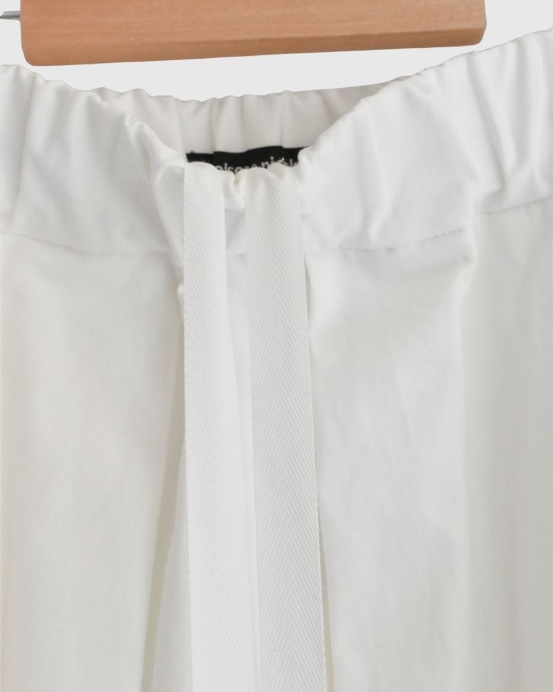DOLLY-TWILL Tack Skirt in White