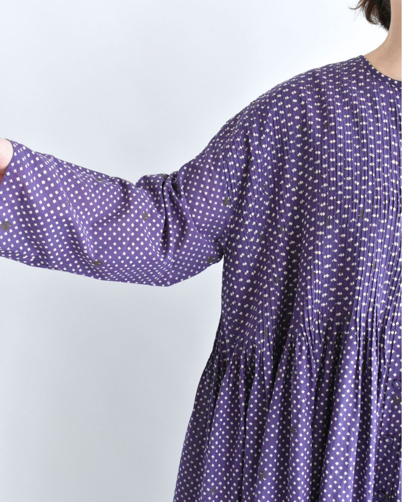 Crew Neck Button Shirts Dress with Mini Pintuck in Purple