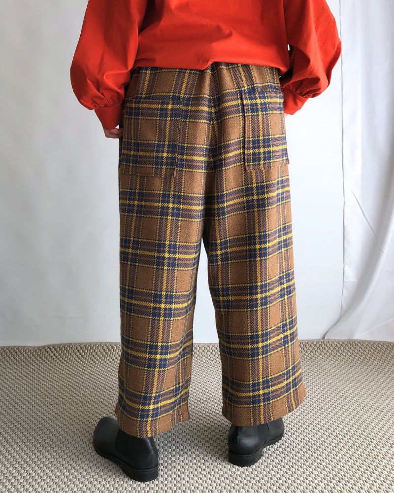 Warm Cotton Check Pants in Brown