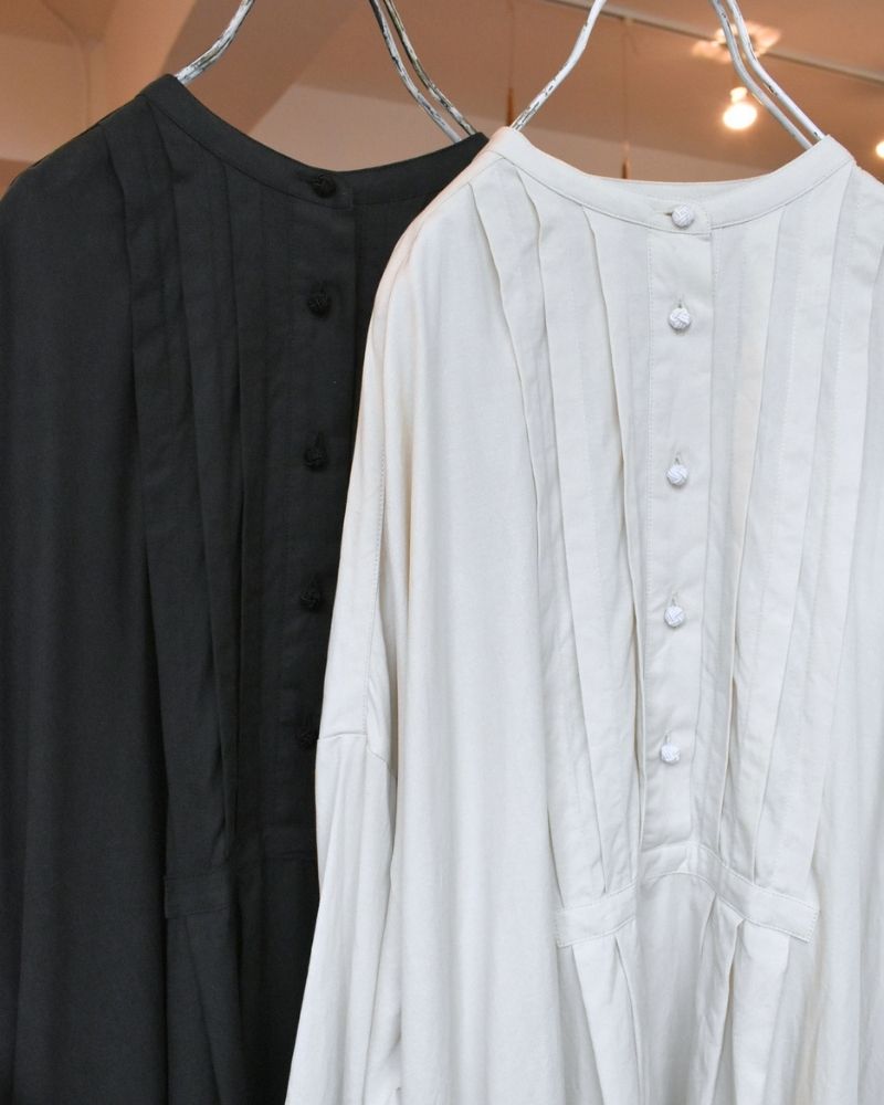 [Pre-order] F/W LA502 Anonymous Pintuck Tunic Blouse (End of Aug - Early Sep)