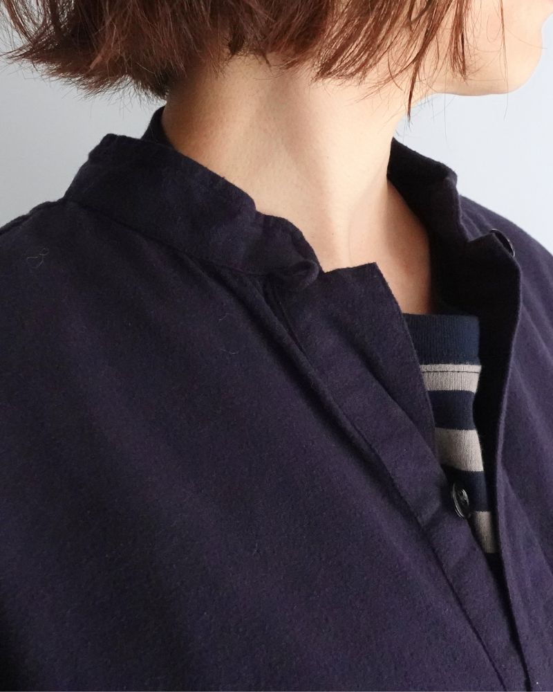 Stand Collar Shirt in Marine