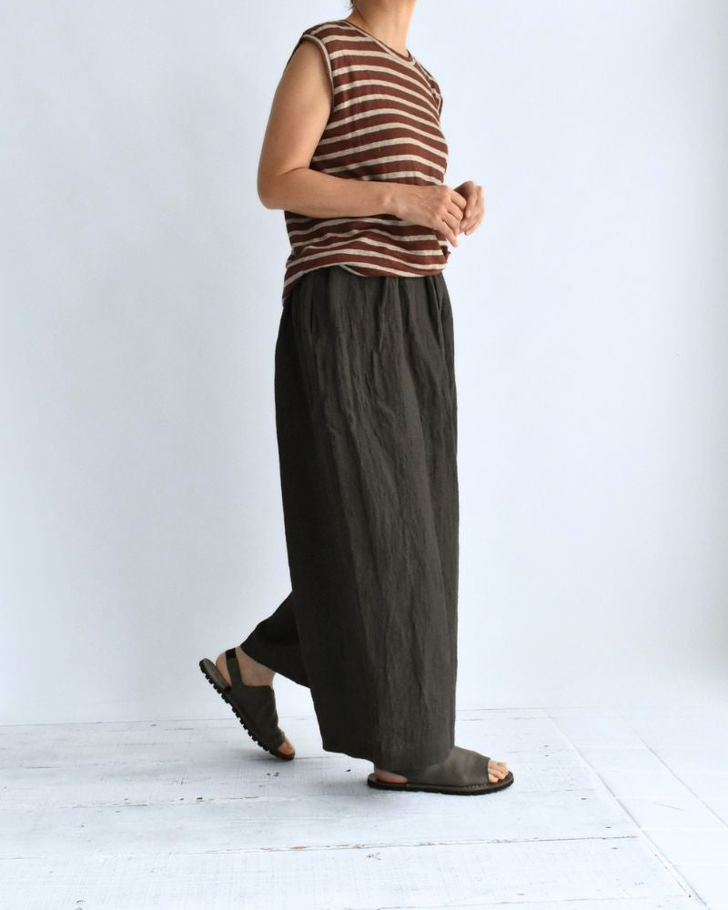 Wide Cocoon Gathered Pants (LINEN) in Brown