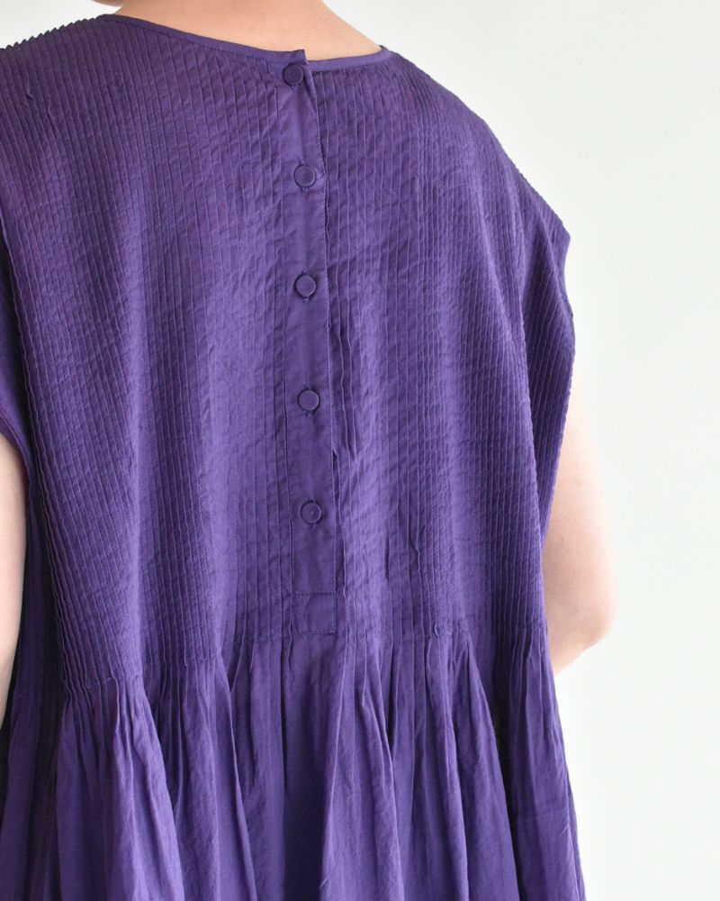 Crew-neck French Sleeve Shirt with Mini Pintuck in Purple