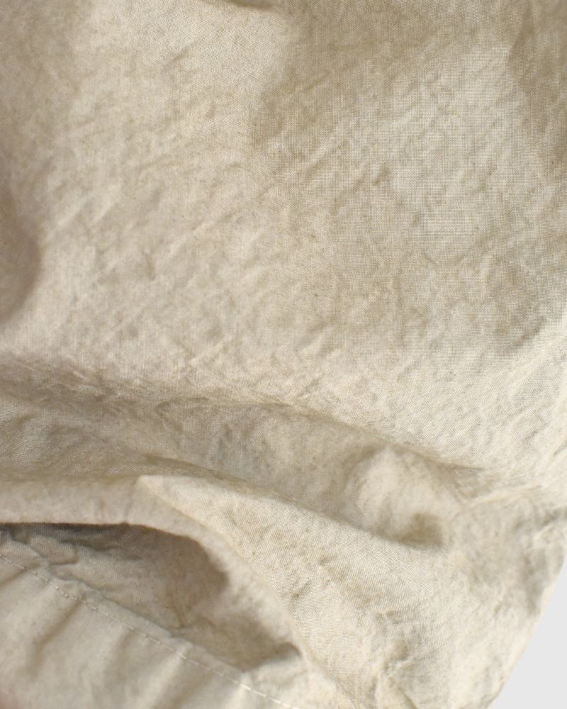 Garment dyed pants in Beige